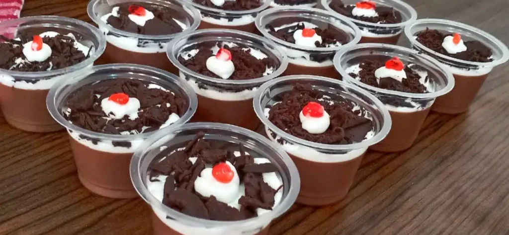 2. Resep Puding Blackforest Cup