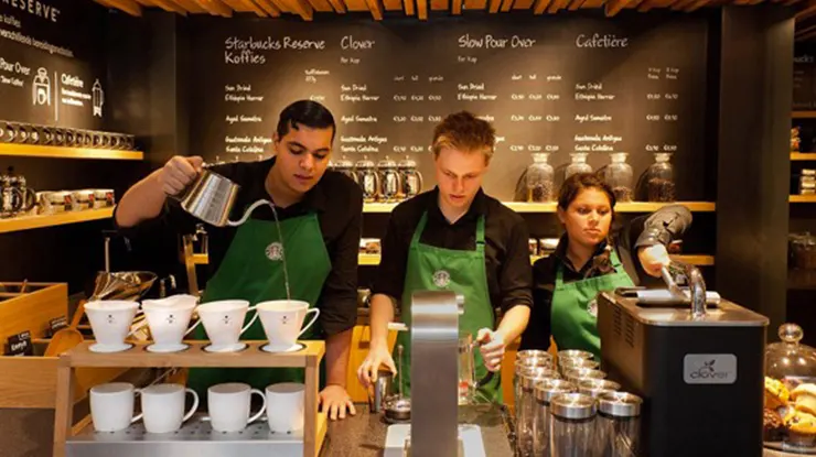 Syarat Melamar Karyawan Starbucks